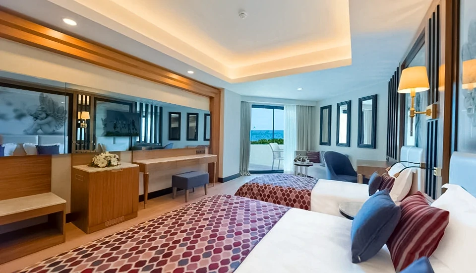 هتل آدالیا الیت لارا آنتالیا